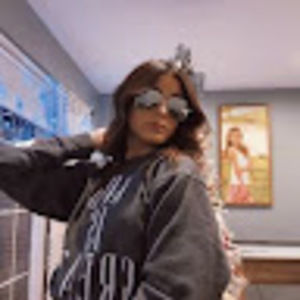 Meet your Posher, Natalie